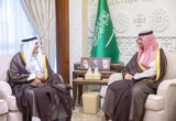 نائب أمير الشرقية يلتقي برئيس جامعة الملك فهد للبترول والمعادن