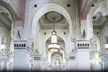155 ألف طن من التبريد تساهم في تحسين أجواء المسجد الحرام