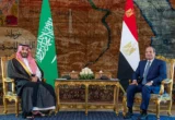 ولي العهد والرئيس المصري يجتمعان في لقاء ثنائي ويجريان مباحثات موسعة