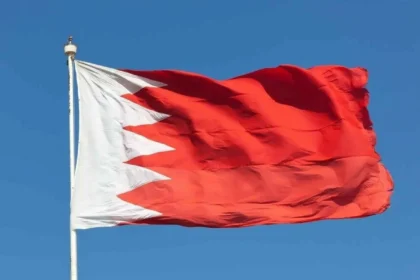 البحرين تعبر عن إدانتھا لمحاولة الحوثيين استهداف مكة المكرمة