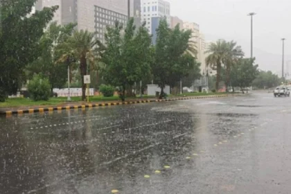 توقعات meteorological: أمطار وصواعق ورياح نشطة تضرب مكة وحائل