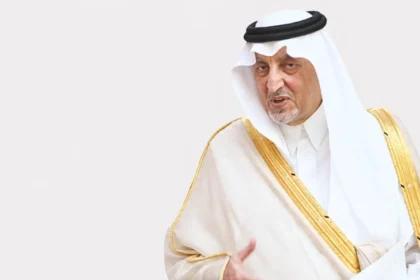 أمر ملكي بتمديد خدمة خالد الفيصل مستشاراً لخادم الحرمين وأميراً لمكة لمدة 4 سنوات