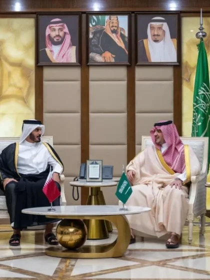 اجتماع مشترك بين وزيري داخلية السعودية وقطر لبحث القضايا الأمنية والعسكرية