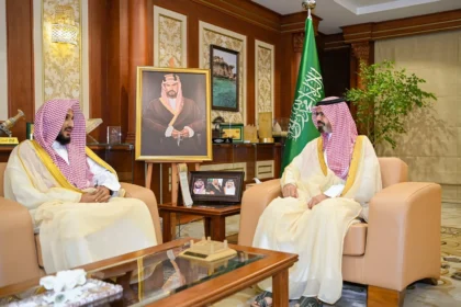 نائب أمير جازان يطلق البرنامج الدعوي «البناء العقدي»