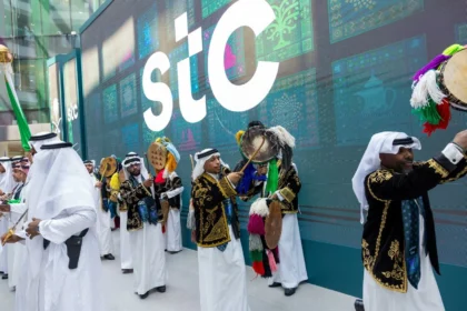 مجموعة stc تحتفل باليوم الوطني من خلال استحضار الموروث الثقافي للمملكة