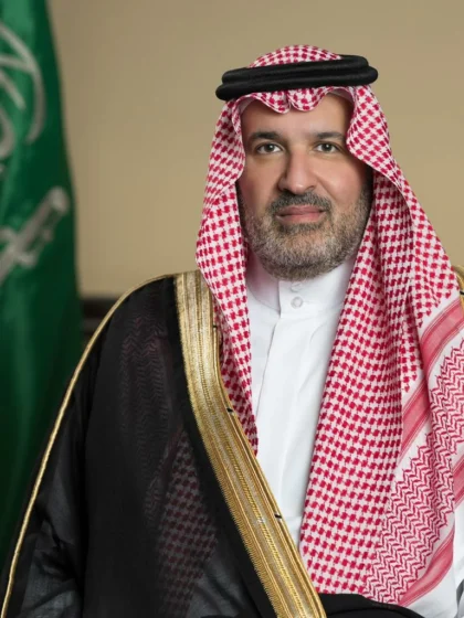 الأمير فيصل بن سلمان: اليوم الوطني يعكس انتقال الوطن من التفرّق إلى الوحدة والرخاء