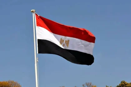 مصر تعبر عن إدانتها لإطلاق صواريخ نحو الطائف وينبع