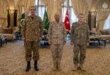 رؤساء أركان السعودية وباكستان وتركيا يتفقون على بدء تنفيذ «اتفاقية مكة» فورًا
