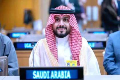 الرميح يقدم تجربة السعودية في إدارة الحج أمام الأمم المتحدة