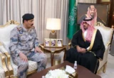 نائب أمير نجران يجتمع مع قائد حرس الحدود في المنطقة