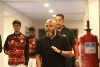 بداية الشوط الثاني من مباراة الشباب بين مصر وليبيا في بطولة شمال أفريقيا