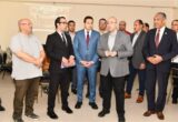 محافظ الفيوم يراقب سير أعمال التدريب في مجال “التحول الرقمي والذكاء الاصطناعي”