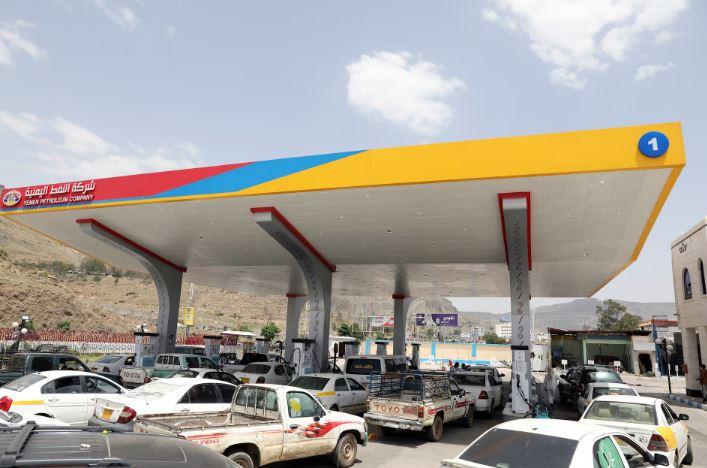 اليمن: زيادة أسعار الوقود في مناطق الحوثيين بنسبة تصل إلى 21%