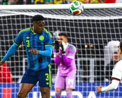 المكسيك تتعادل مع كولومبيا 1-1 في مباراة ودية بمشاركة سواريز