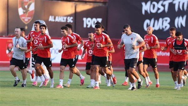 بدء مباراة الأهلي وسموحة في الدوري الممتاز