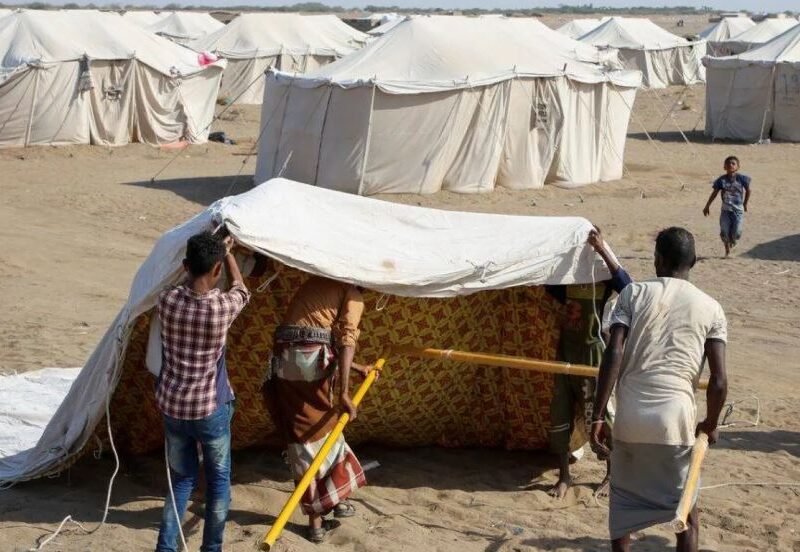تجدد المواجهات في تعز والحديدة باليمن وسط ارتفاع حاد في أعداد النازحين المدنيين