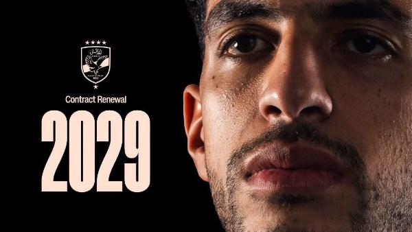 تسليط الضوء على تفاصيل عقد مصطفى شوبير الجديد مع الأهلي حتى عام 2029