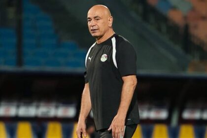 محمد صلاح يتصدر هجوم منتخب مصر في مواجهة أنغولا
