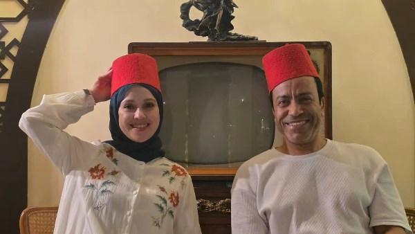 وسام حامد تحتفل بزوجها سامح حسين بمناسبة حلول شهر سبتمبر من خلال صور مميزة
