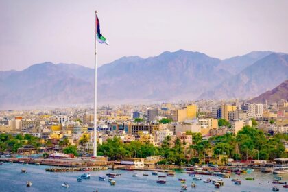 إصابة 11 شخصاً في العقبة بحالات اختناق نتيجة تسرب غاز الأمونيا في الميناء