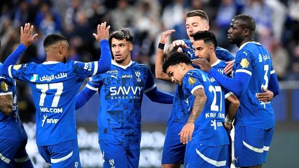 الهلال يتفوق على الأهلي بثنائية في الشوط الأول بدوري روشن