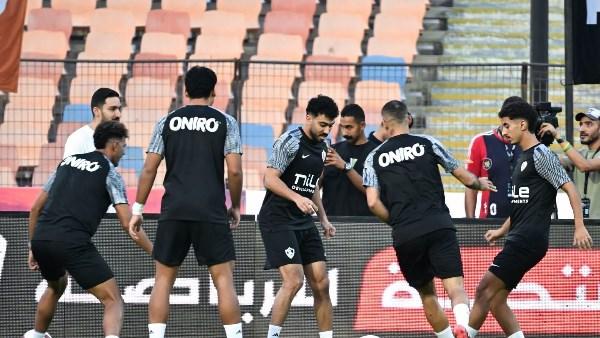 تامر عبد الحميد يثني على أداء الزمالك ويعتبر منتخب السويس بتروجت لا يستحق الهزيمة