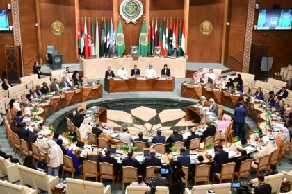 البرلمان العربي يعلن إدانته للاعتداءات على السعودية ويشدد على أن أمن المملكة يمثل جزءاً أساسياً من الأمن القومي العربي
