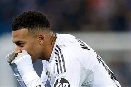 مبابي يتحدث لجماهير ريال مدريد: تصريحات حول مورينيو وبرشلونة وسباق الكرة الذهبية