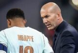 زيدان يحقق فوزاً مهماً في أول اختبار له مع منتخب فرنسا بينما مانشيني يتعرض للهزيمة مع إيطاليا أمام بلجيكا