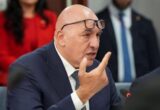 إيطاليا تستعد لتنفيذ مهمة بحرية محتملة لحماية سفنها في باب المندب