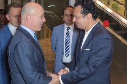 وزير الداخلية اللبناني يزور باكستان لمدة يومين في إطار زيارة رسمية