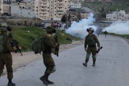 استشهاد فلسطيني برصاص جيش الاحتلال الإسرائيلي داخل منزله في البيرة