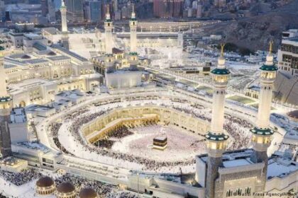 البرلمان العربي يعبّر عن إدانته لمحاولة الحوثيين استهداف مكة المكرمة ويدعو إلى اتخاذ إجراءات دولية قوية